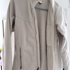 Eastern Mountain Sports fitted fleece jacket